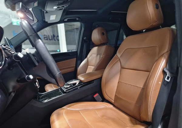 Mercedes-Benz GLE cena 184900 przebieg: 154000, rok produkcji 2018 z Jędrzejów małe 92